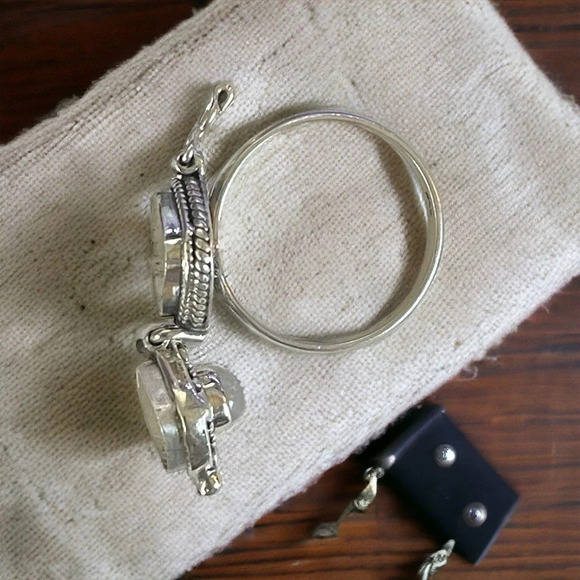 Labradorite Poison Sterling Silver Ring (8.5) - Picture 5 of 13